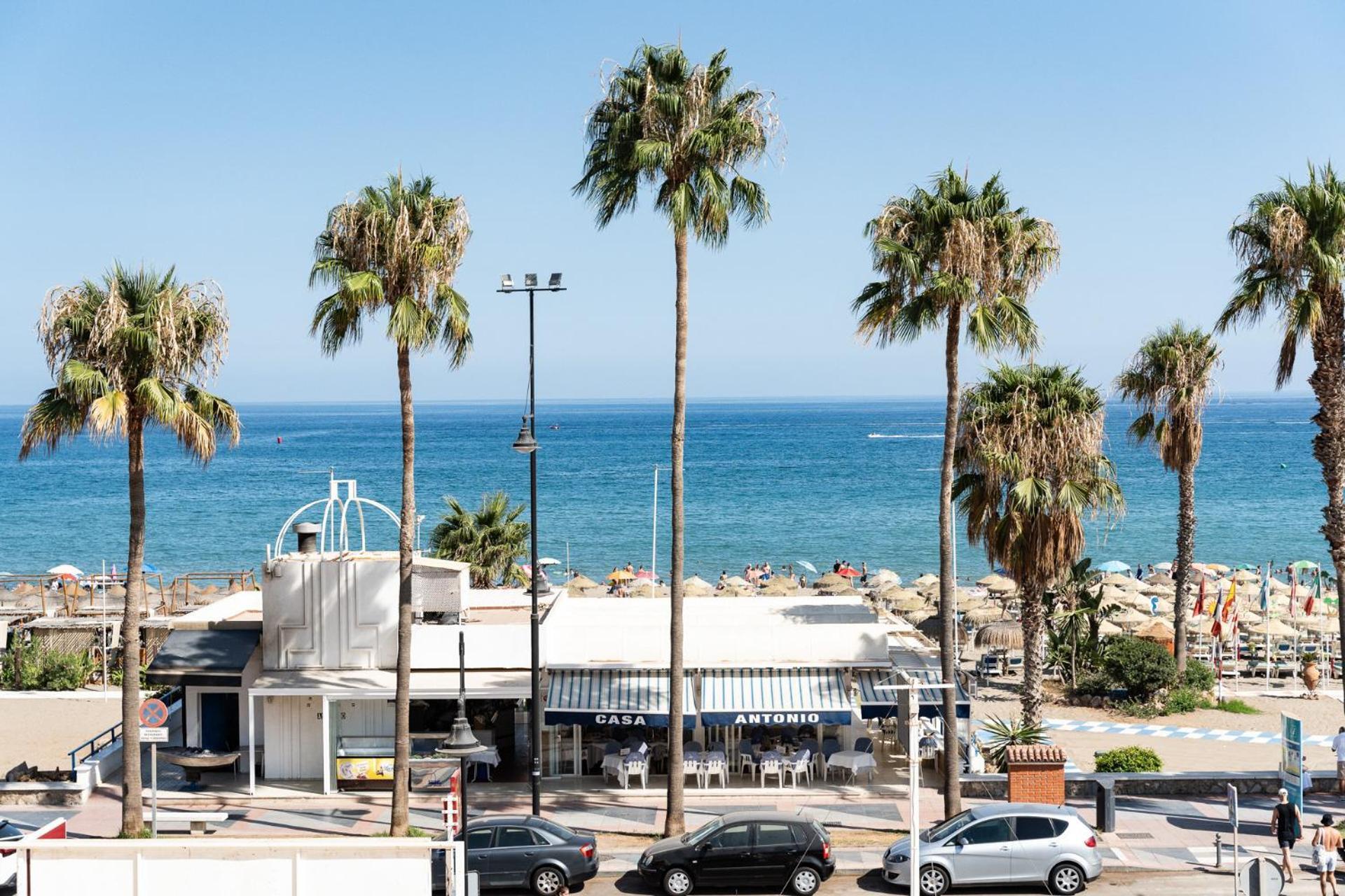 Malagasuite Las Palmeras Torremolinos Esterno foto